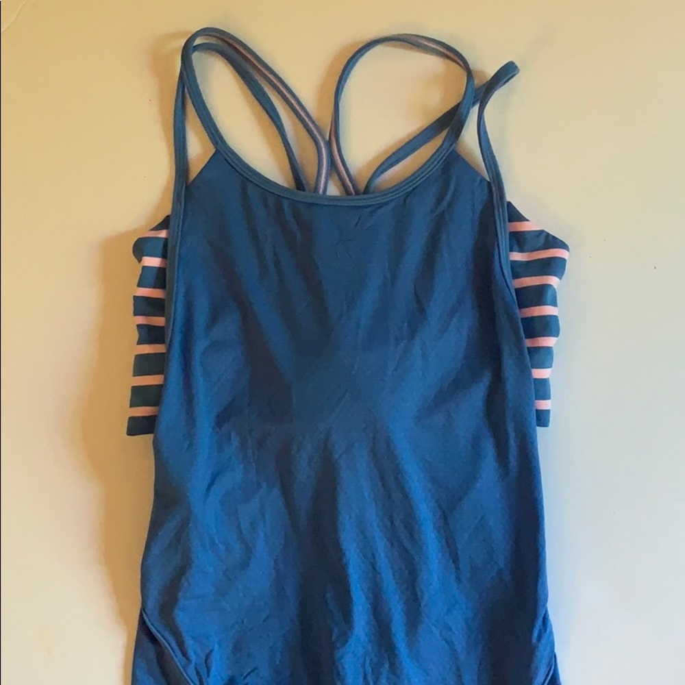 Blue ivivva tank with gorgeous back